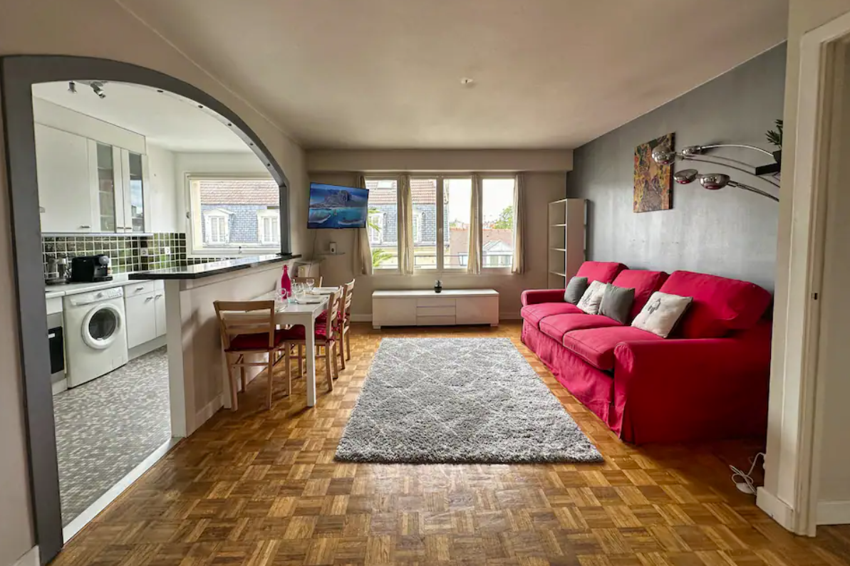 Central : Grand T2 lumineux - équipé - 7 min RER A